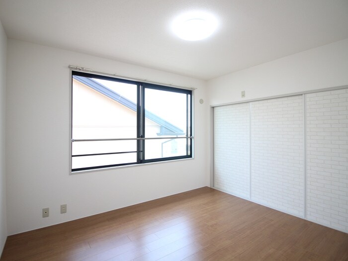 物件内観写真16　(居室)