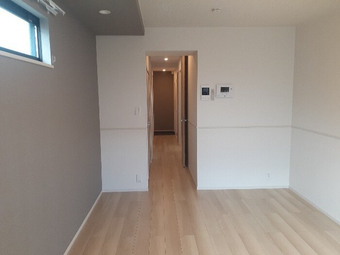 物件内観写真3　(居室)