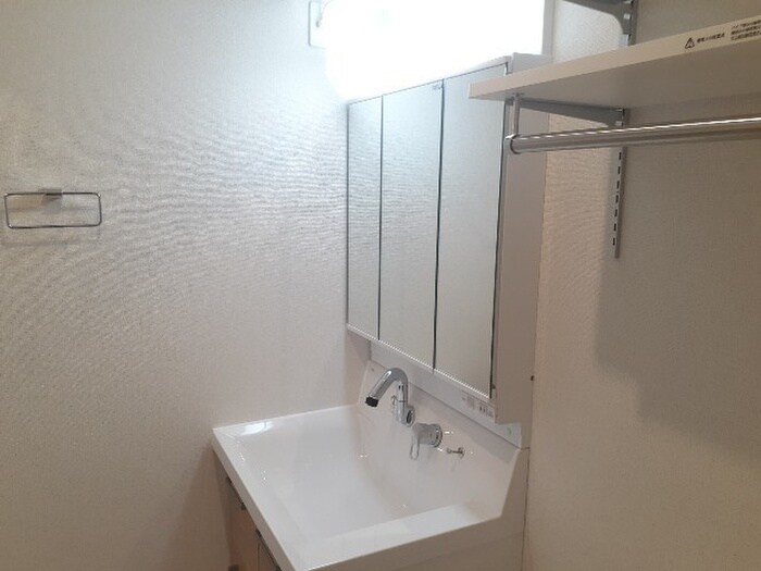 物件内観写真6　(洗面)