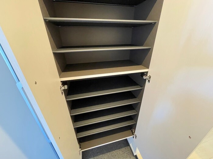 物件内観写真9　(靴箱)