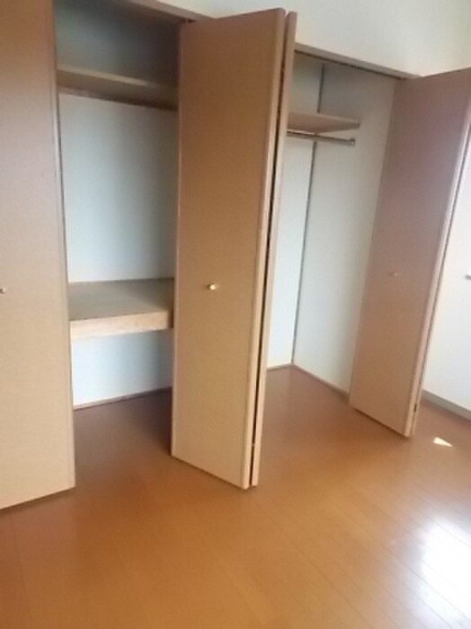 物件内観写真8　(収納)