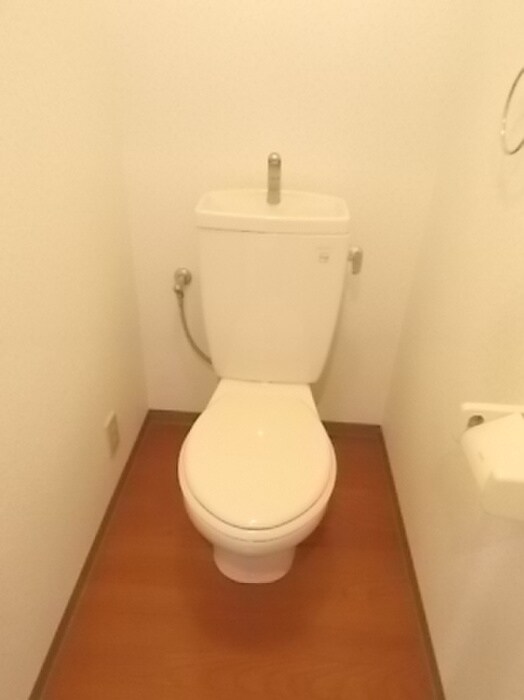 物件内観写真12　(トイレ)