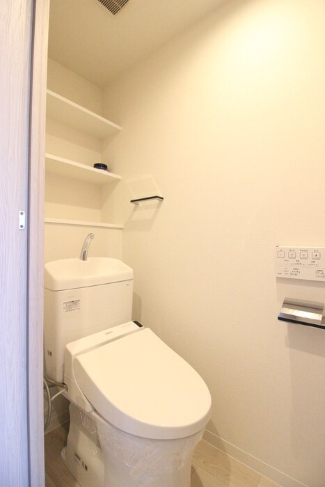 物件内観写真15　(トイレ)