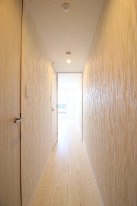 物件内観写真16　(廊下)