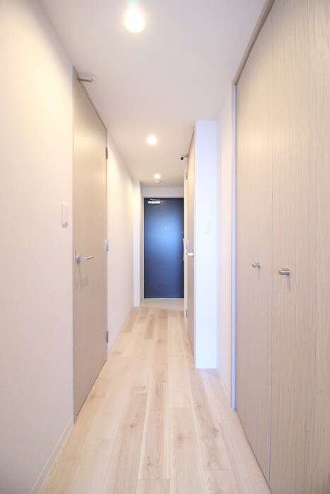 物件内観写真16　(廊下)