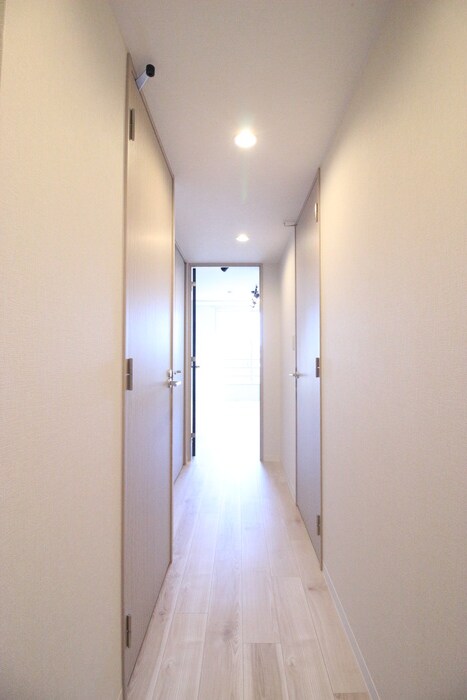 物件内観写真17　(廊下)