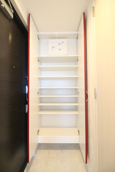 物件内観写真20　(靴箱)