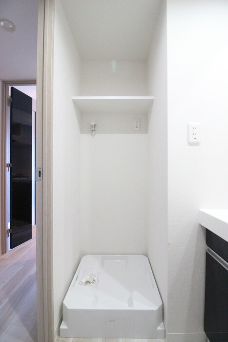 物件内観写真22　(洗濯機置場)