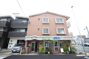 メゾンルノール２外観写真