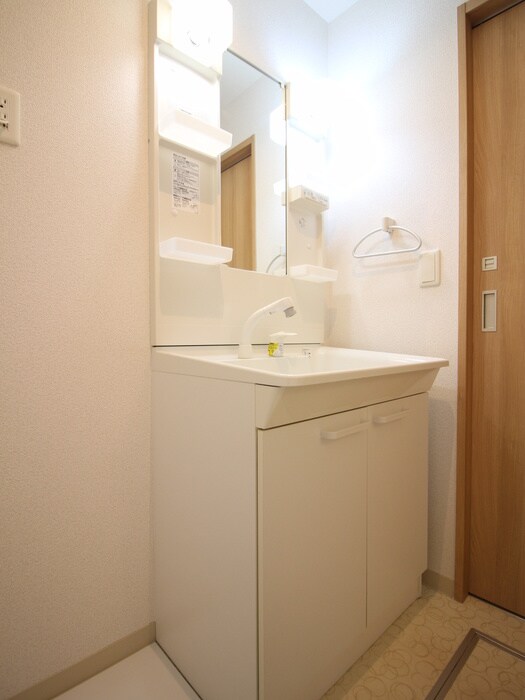 物件内観写真13　(洗面)