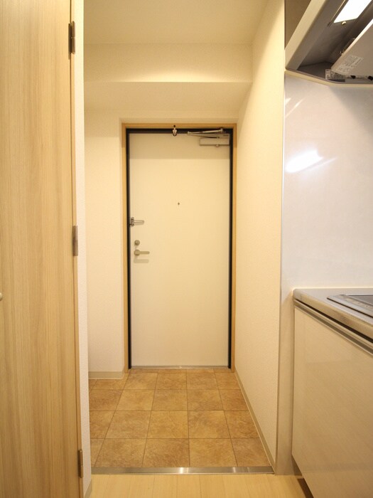 物件内観写真15　(玄関)
