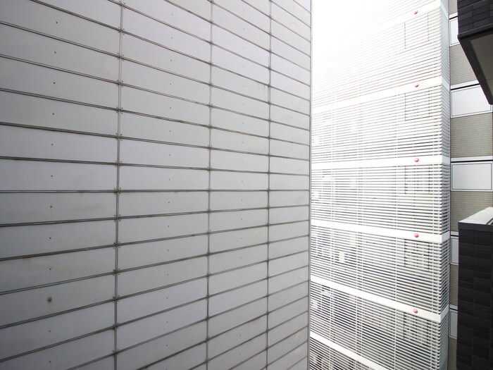 物件内観写真16　(室内からの展望)