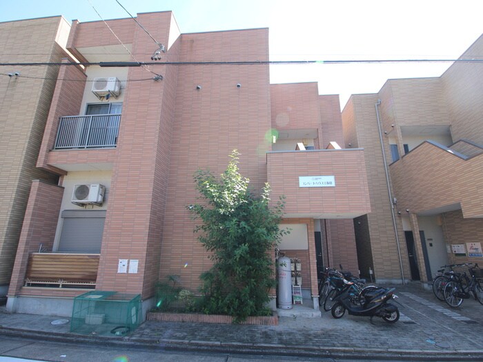 物件外観写真3　(外観写真)