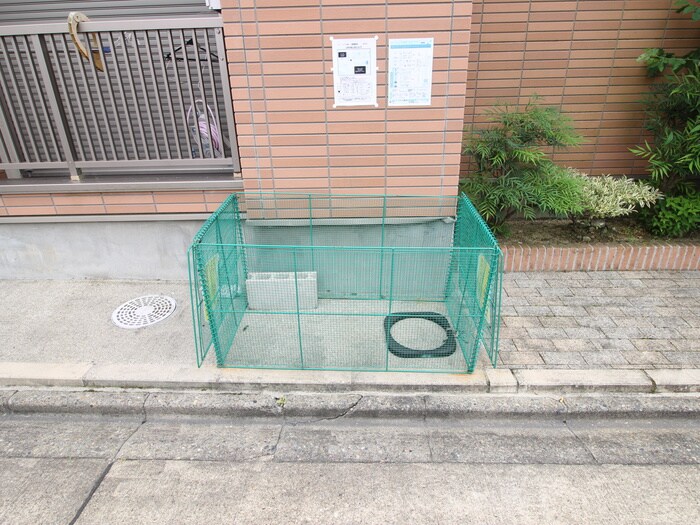 物件外観写真6　(建物設備)