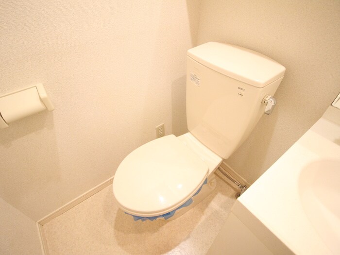 物件内観写真13　(トイレ)