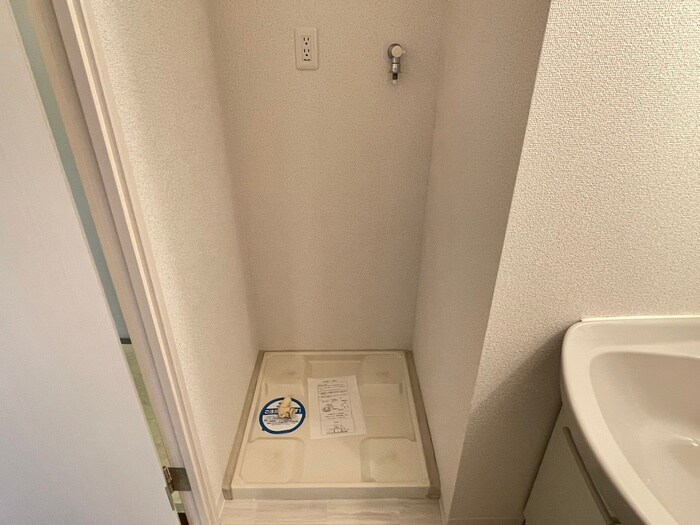 物件内観写真13　(洗面)