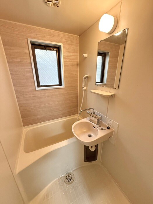 物件内観写真11　(バス／シャワールーム等)