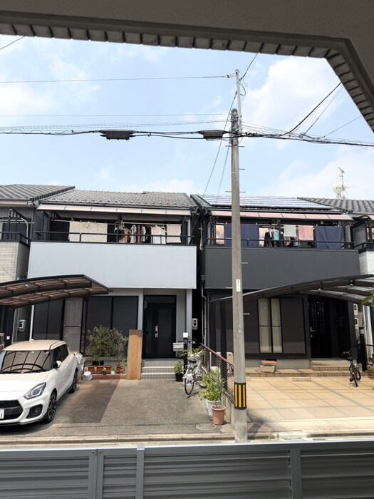 物件内観写真16　(室内からの展望)