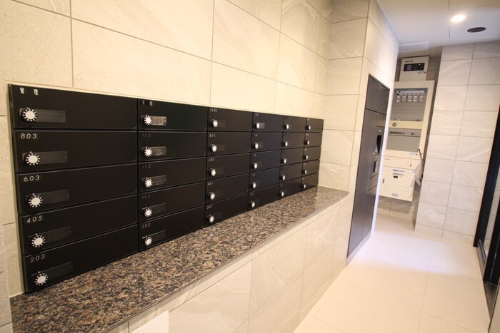 物件外観写真4　(建物設備)