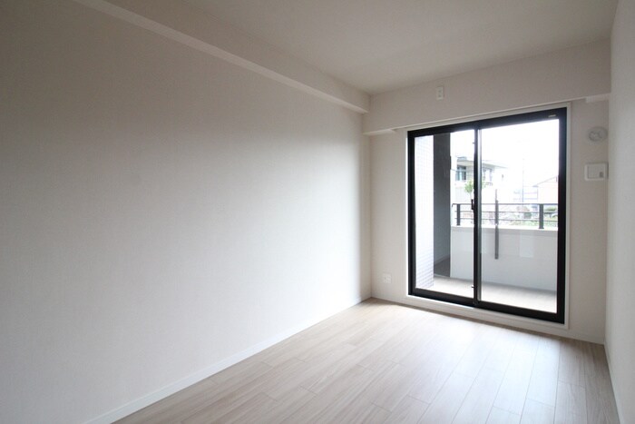 物件内観写真12　(居室)