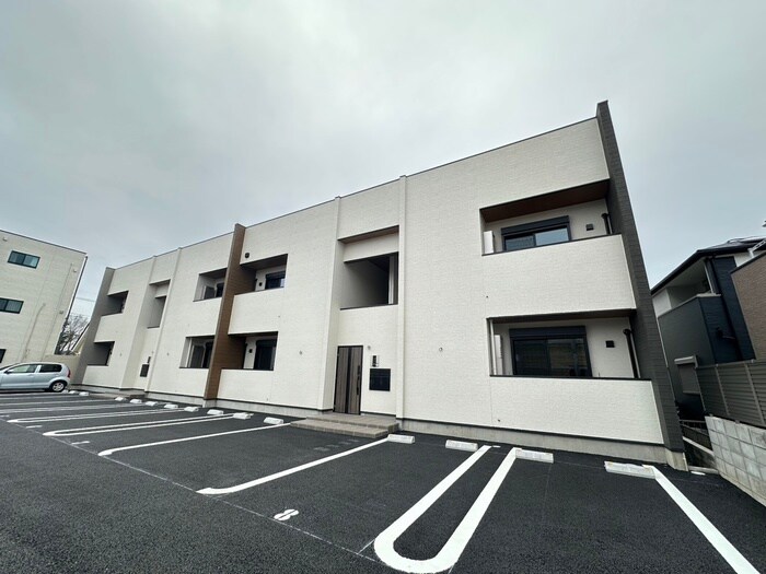 物件外観写真1　(外観写真)