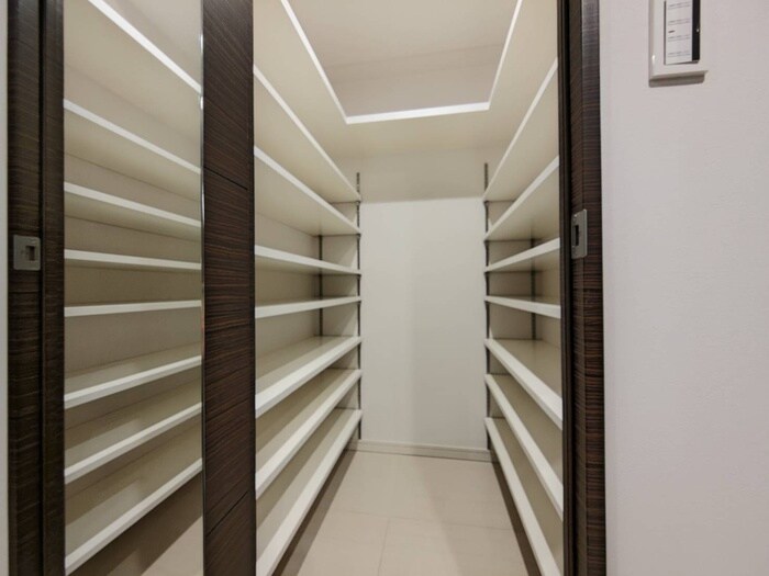 物件内観写真17　(靴箱)