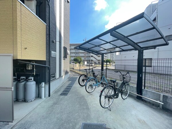 駐輪場