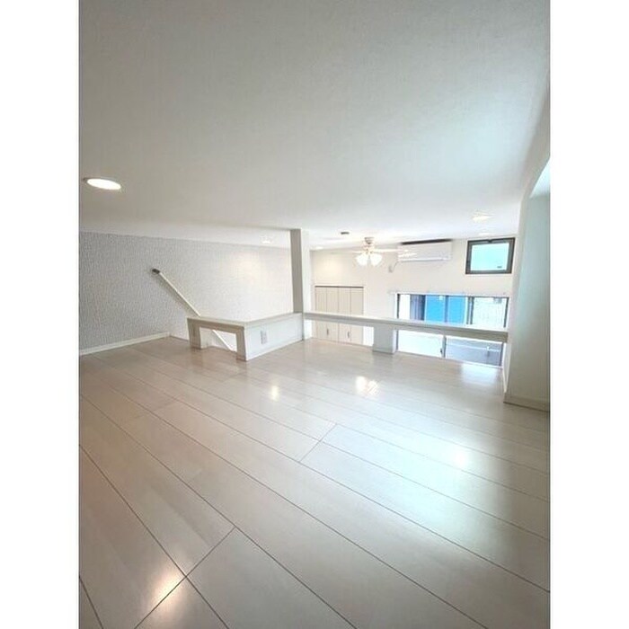 物件内観写真8　(ロフト)