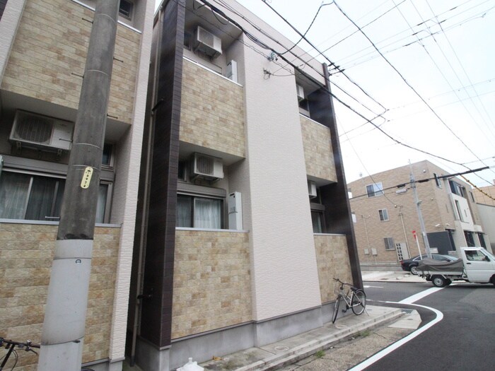 物件外観写真3　(外観写真)