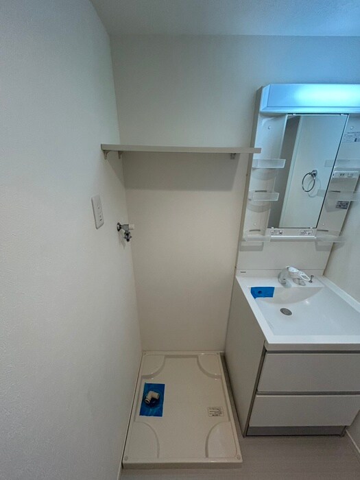 物件内観写真11　(洗濯機置場)