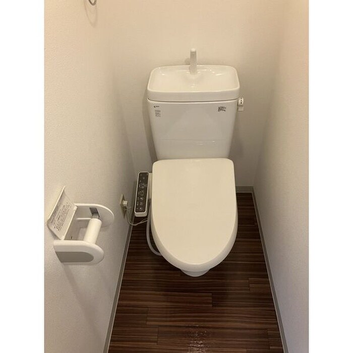 物件内観写真10　(トイレ)