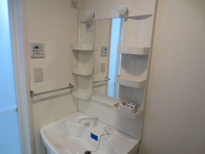 物件内観写真13　(洗面)