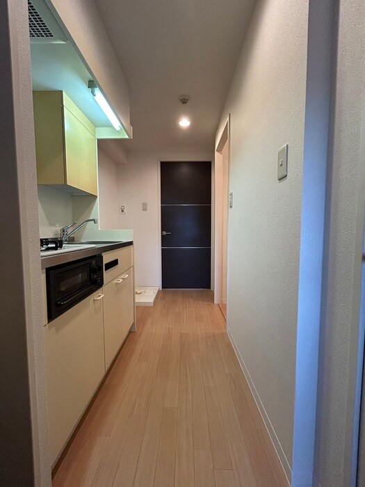 物件内観写真18　(廊下)