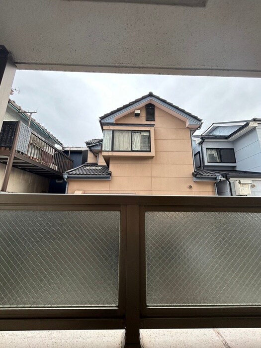 物件内観写真20　(室内からの展望)