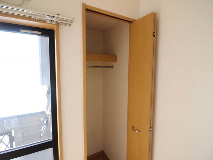 物件内観写真9　(収納)