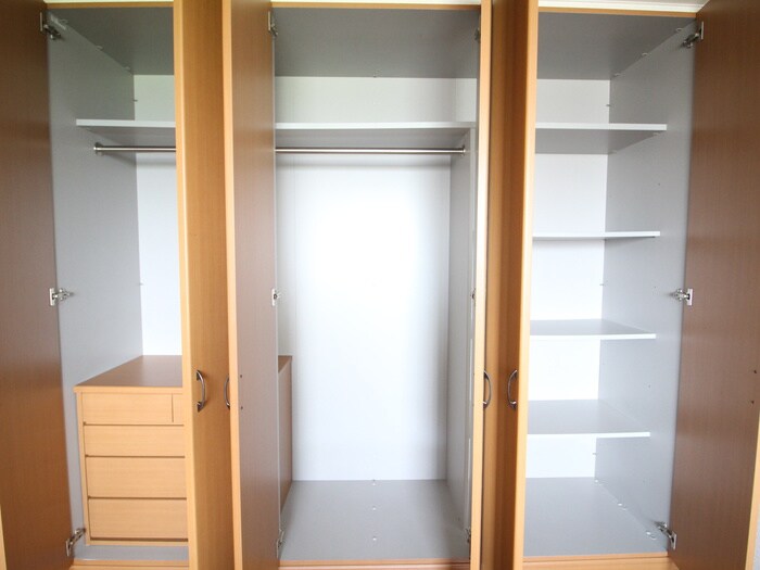 物件内観写真18　(収納)