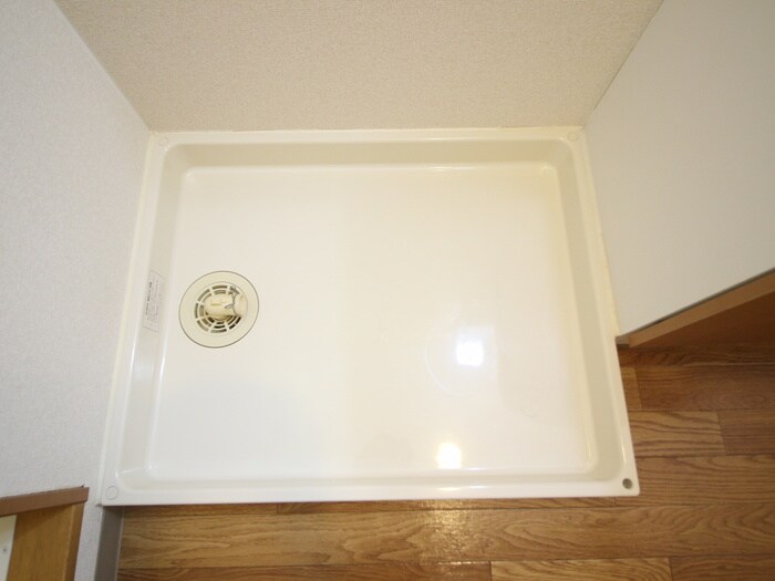 物件内観写真22　(洗濯機置場)