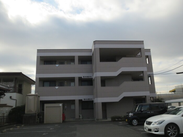 物件外観写真4　(外観写真)