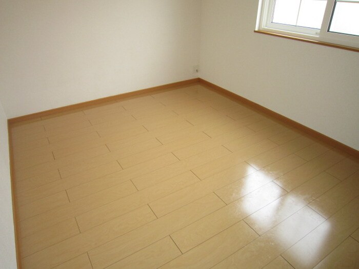 物件内観写真9　(内観写真)