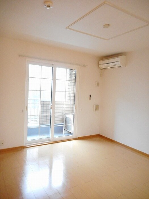 物件内観写真19　(居室)