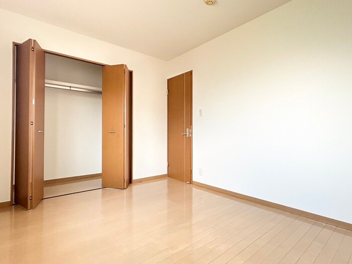 物件内観写真19　(居室)