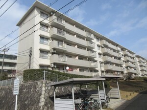 西一社団地12号棟(401)外観写真