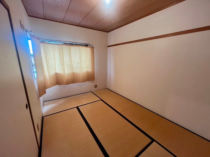 物件内観写真9　(居室)