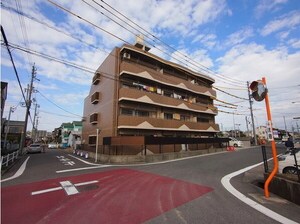 サンサーラ・キトーⅢ外観写真