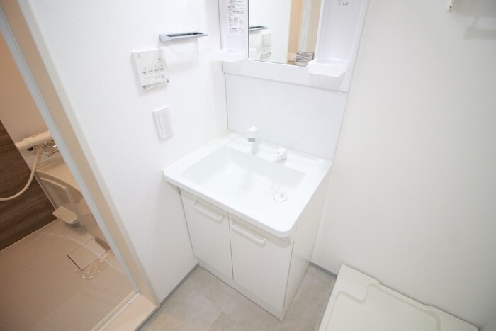 物件内観写真14　(洗面)