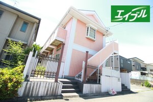 アールイーステージエステラ外観写真