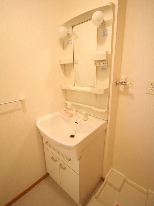 物件内観写真15　(洗面)