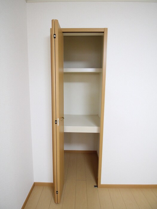 物件内観写真19　(収納)
