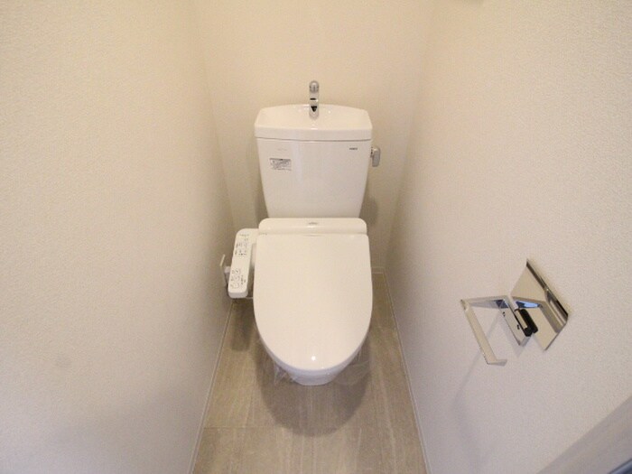 物件内観写真11　(トイレ)