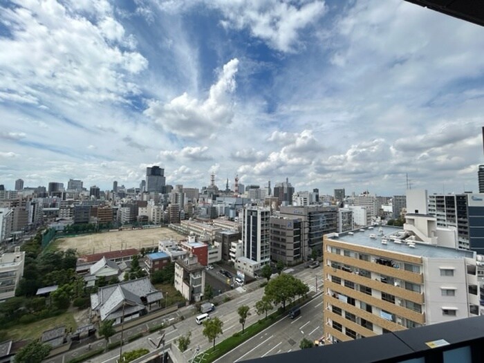 物件内観写真16　(室内からの展望)